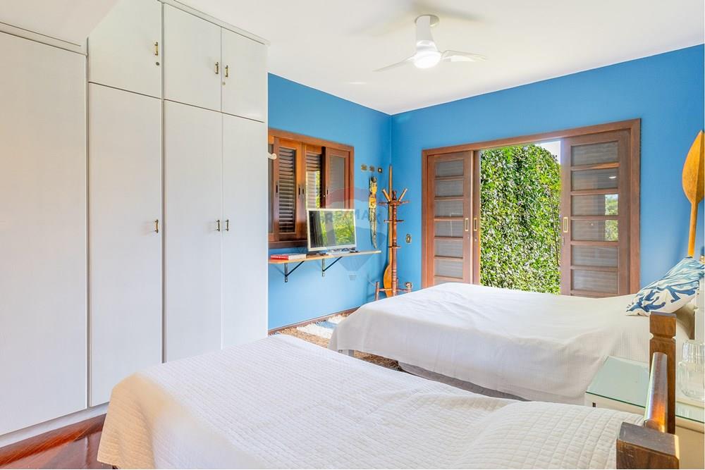 Casa de Condomínio à venda com 6 quartos, 355m² - Foto 49