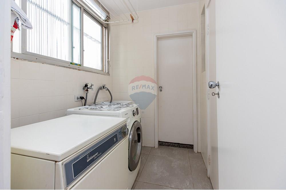 Apartamento à venda com 2 quartos, 75m² - Foto 15