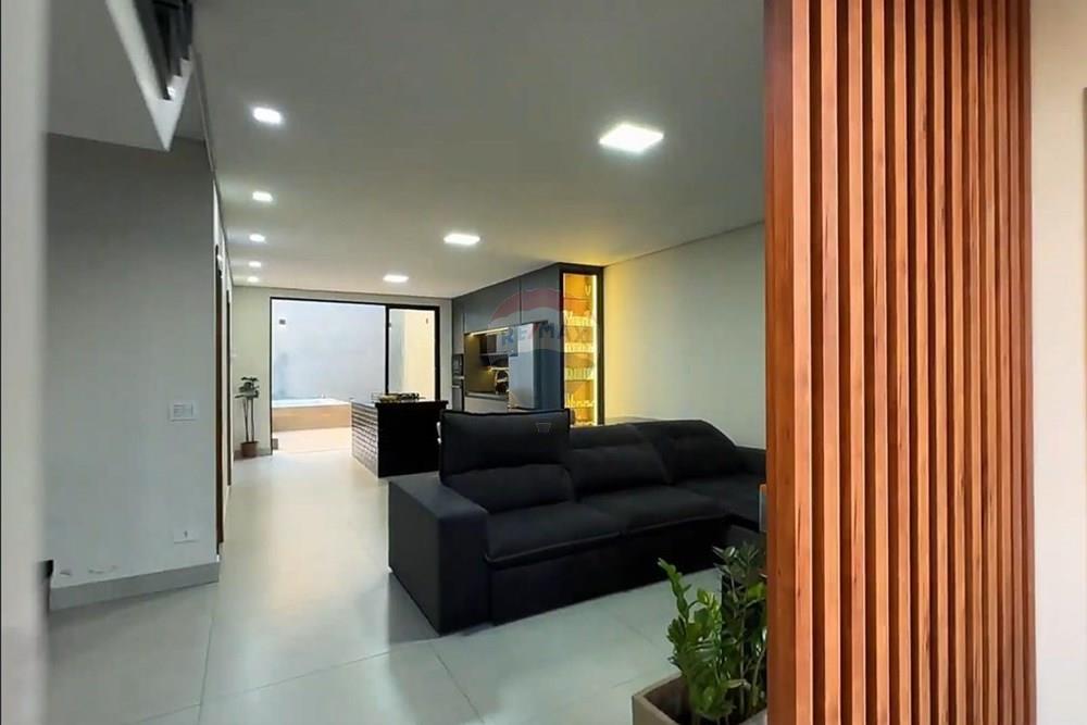 Casa à venda com 3 quartos, 128m² - Foto 7