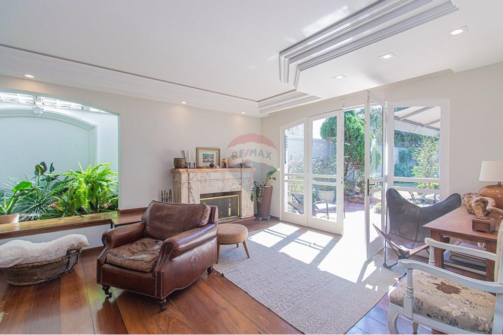 Casa à venda com 4 quartos, 350m² - Foto 44