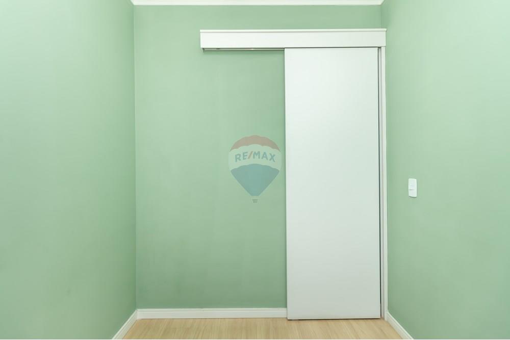 Apartamento à venda com 2 quartos, 27m² - Foto 10