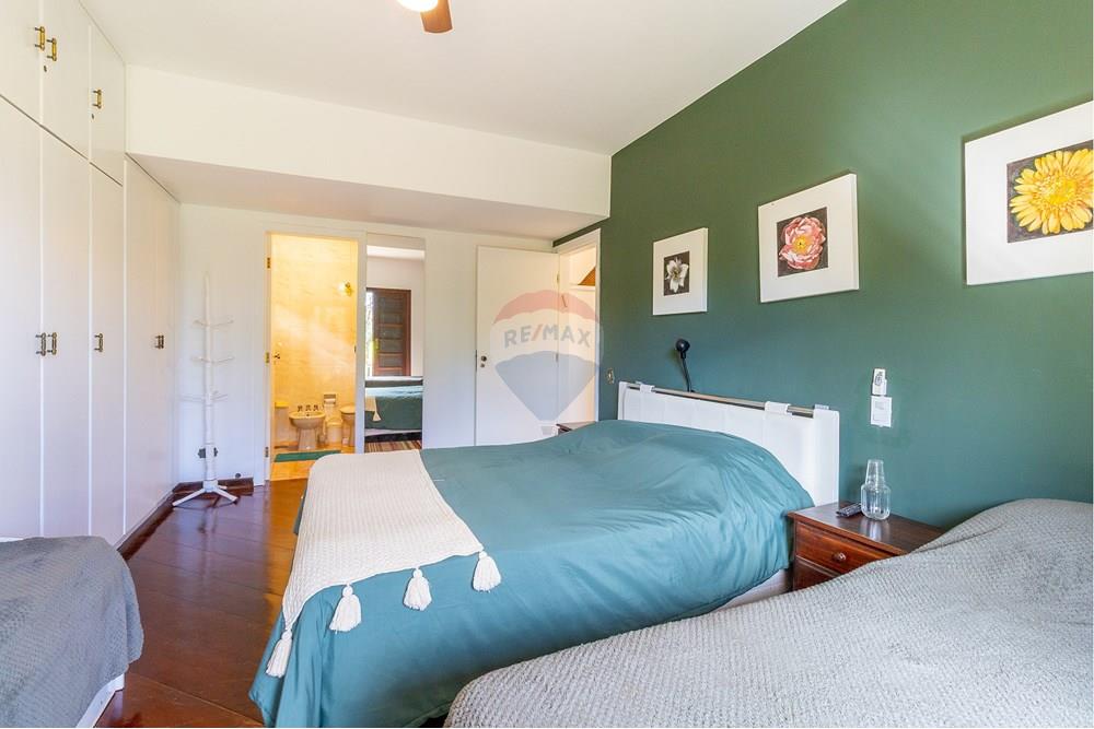 Casa de Condomínio à venda com 6 quartos, 355m² - Foto 42