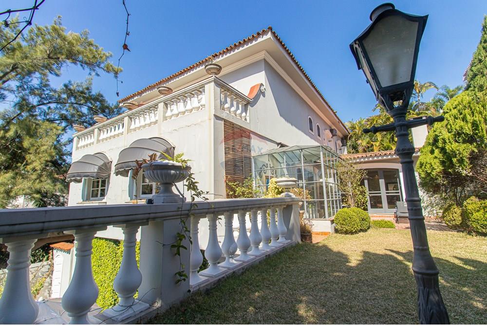 Casa à venda com 4 quartos, 350m² - Foto 3