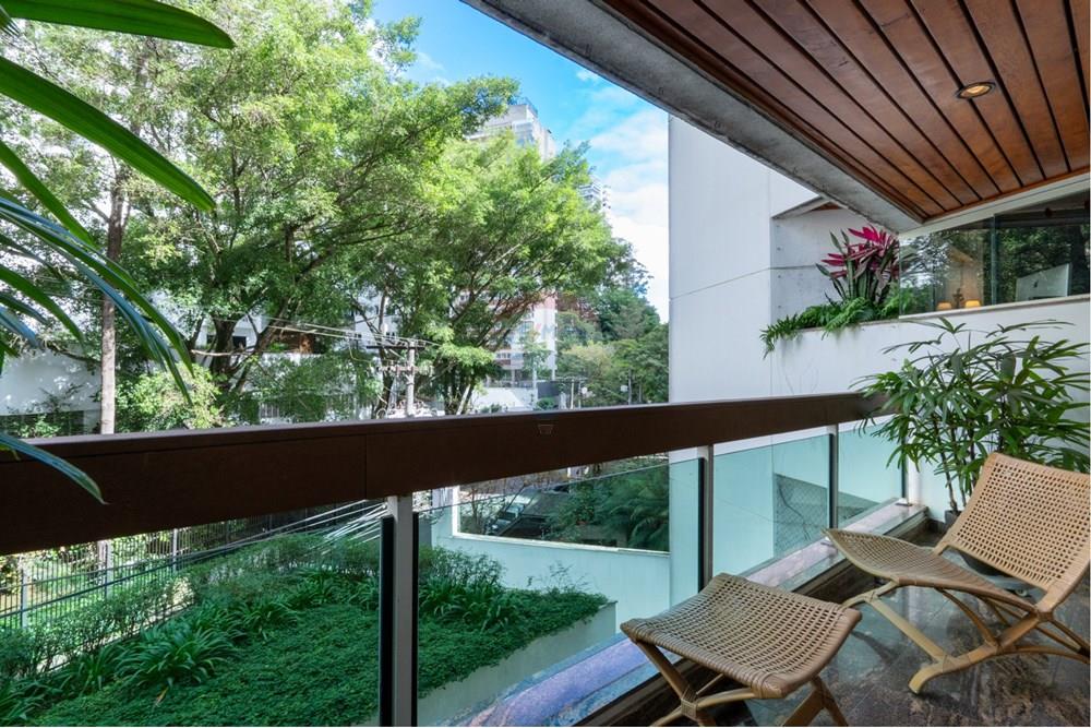 Apartamento à venda com 4 quartos, 230m² - Foto 24