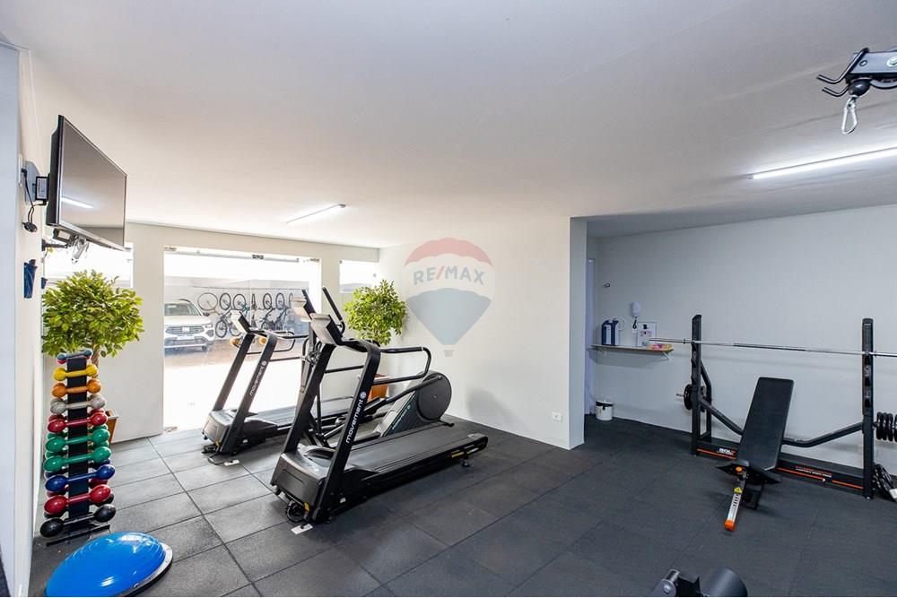 Apartamento à venda com 2 quartos, 75m² - Foto 22