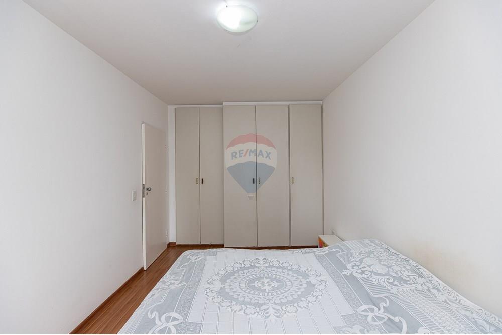 Apartamento à venda com 2 quartos, 75m² - Foto 20