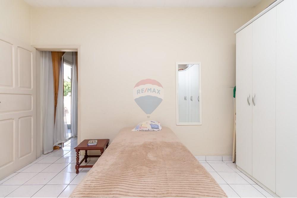 Casa à venda com 4 quartos, 160m² - Foto 47