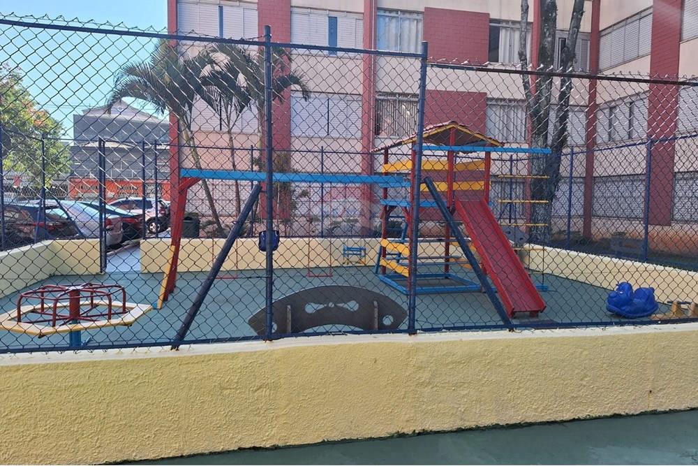 Apartamento para alugar com 2 quartos, 60m² - Foto 31