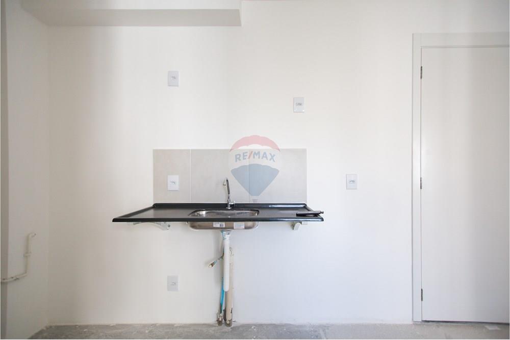 Apartamento à venda com 2 quartos, 34m² - Foto 13