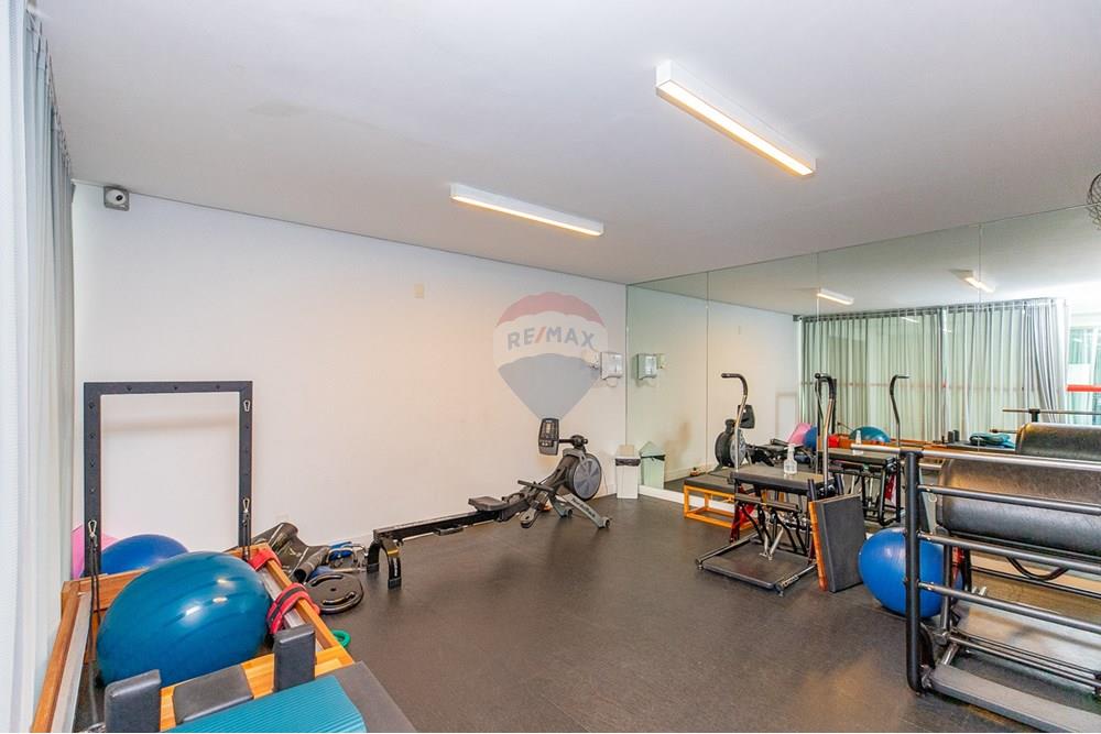 Apartamento à venda com 2 quartos, 70m² - Foto 39