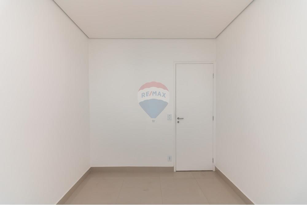 Apartamento à venda com 2 quartos, 62m² - Foto 12