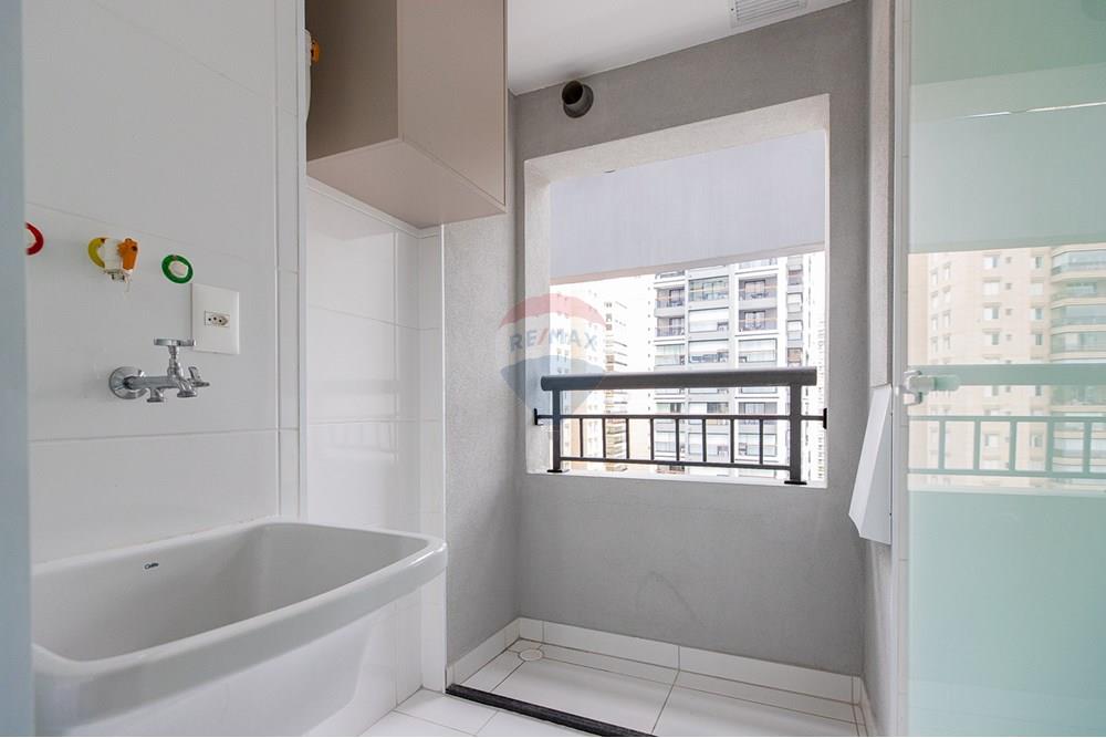 Apartamento à venda com 1 quarto, 48m² - Foto 13