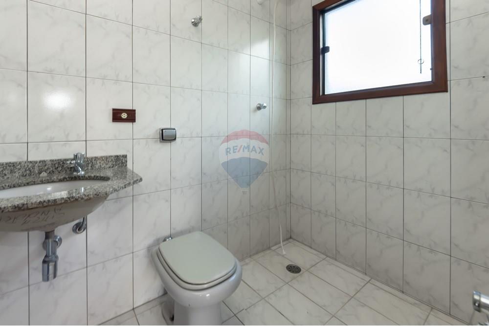 Casa à venda com 5 quartos, 263m² - Foto 17