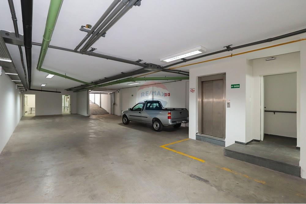 Prédio Inteiro para alugar com 7 quartos, 728m² - Foto 25