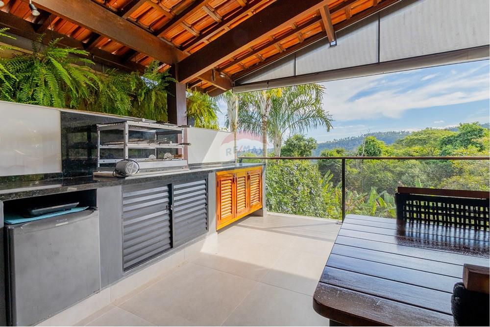 Casa de Condomínio à venda com 6 quartos, 355m² - Foto 23