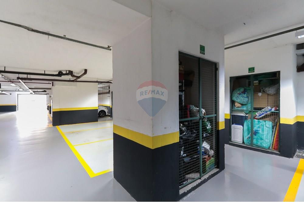 Apartamento à venda com 3 quartos, 119m² - Foto 46