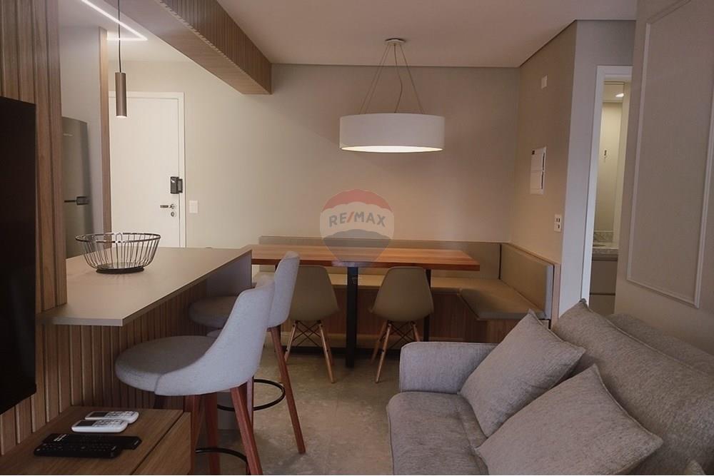 Apartamento para alugar com 2 quartos, 62m² - Foto 9
