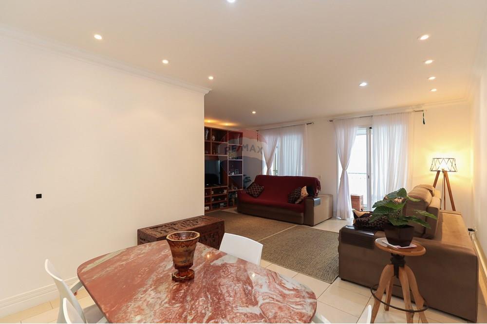 Apartamento à venda com 3 quartos, 119m² - Foto 7