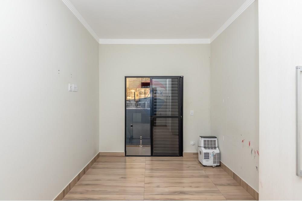Casa à venda com 3 quartos, 128m² - Foto 33