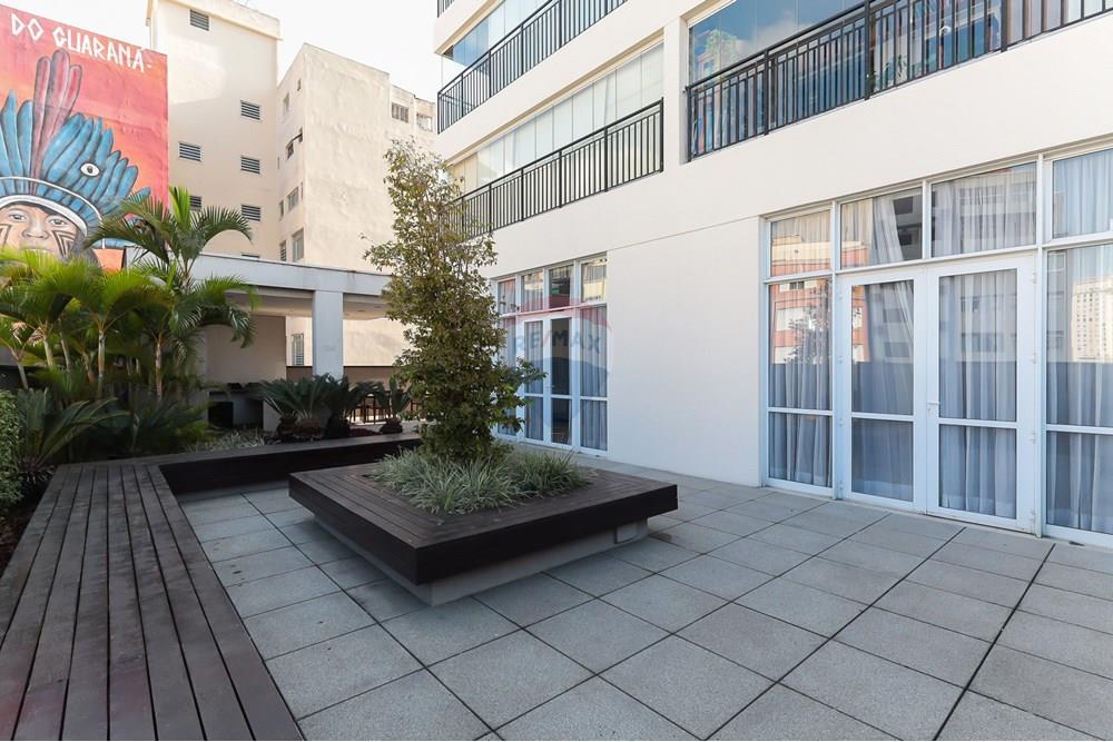 Apartamento à venda com 1 quarto, 50m² - Foto 14