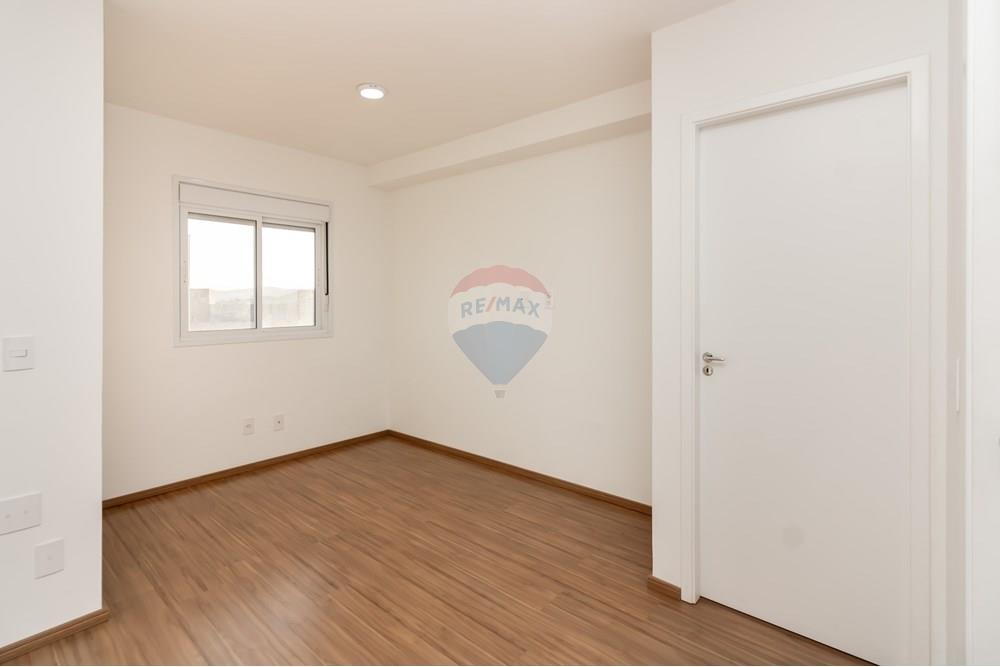 Apartamento à venda com 2 quartos, 44m² - Foto 6