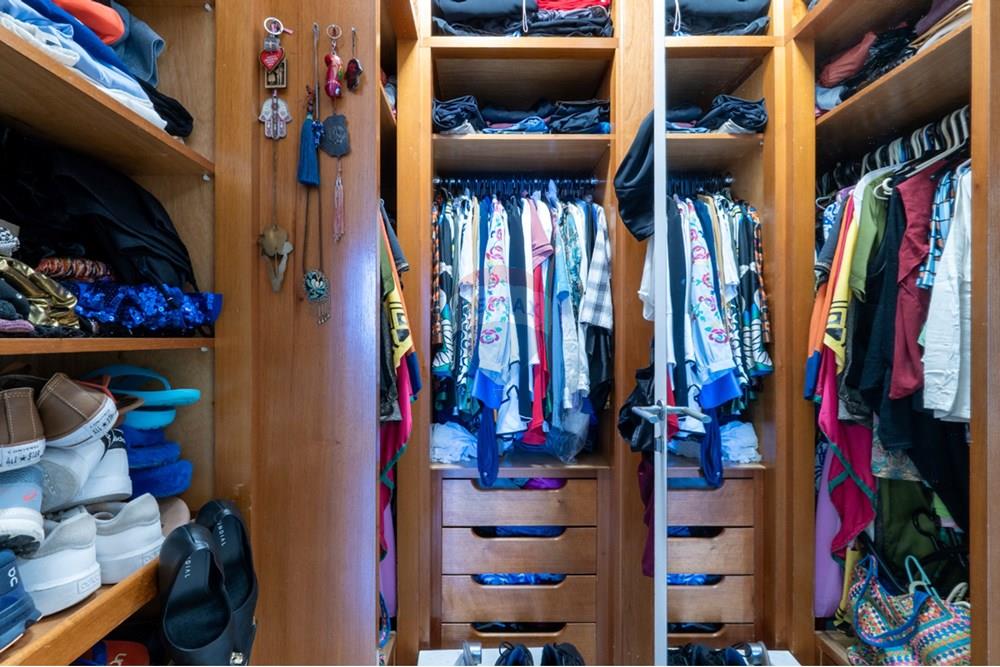 Apartamento de férias - Venda - São Paulo , São Paulo - 9f6ab46b-2315-4aba-b6f6-56bb63e44607.jpeg - Closet - 601351163-51