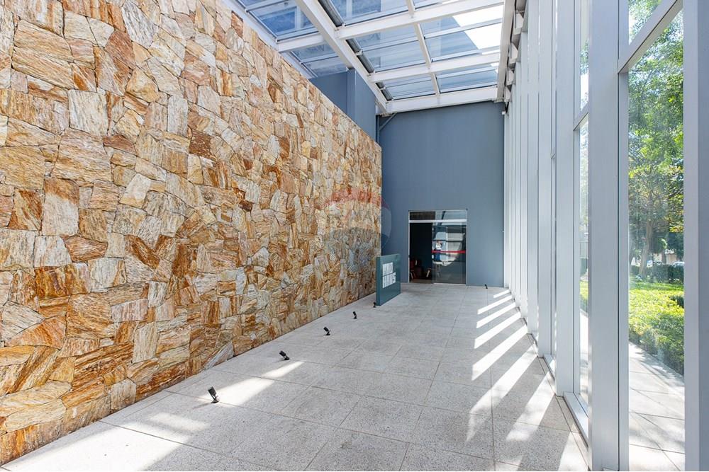 Apartamento à venda com 2 quartos, 70m² - Foto 27