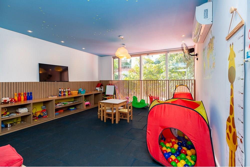 Apartamento à venda com 2 quartos, 70m² - Foto 41
