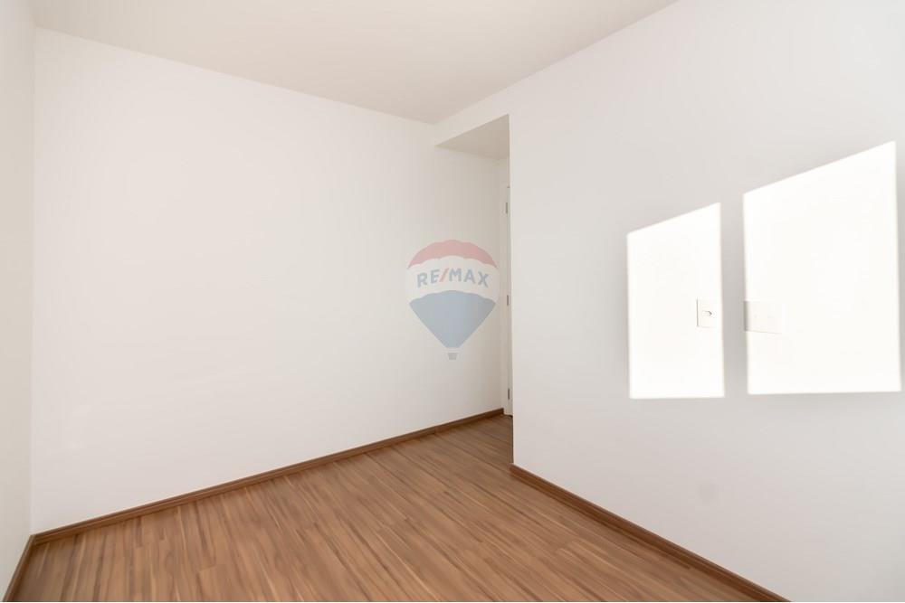 Apartamento à venda com 2 quartos, 44m² - Foto 20