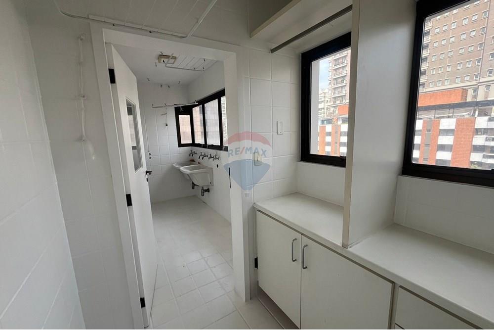 Apartamento, 4 quartos, 250 m² - Foto 33