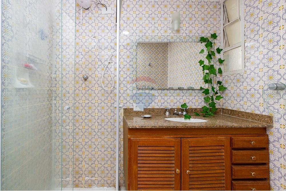 Apartamento à venda com 2 quartos, 75m² - Foto 9
