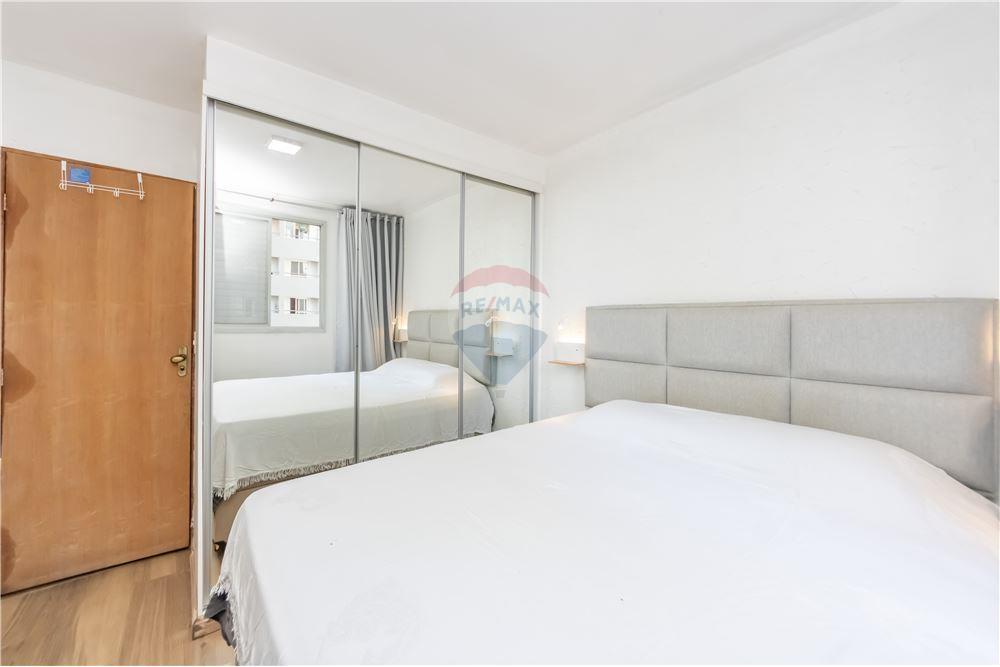 Apartamento à venda com 3 quartos, 65m² - Foto 11