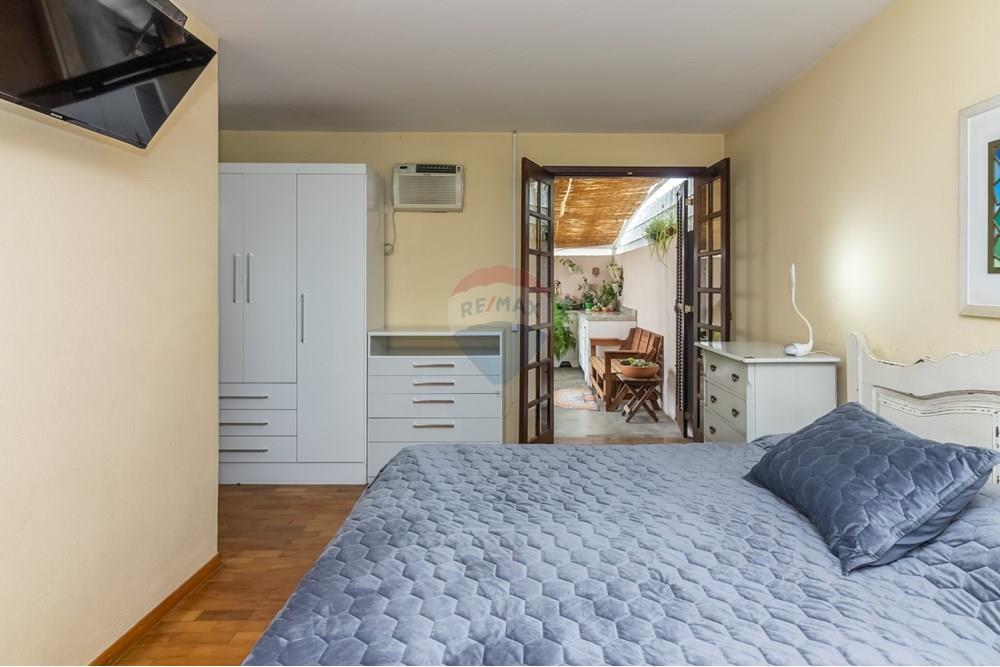 Casa, 4 quartos, 218 m² - Foto 30