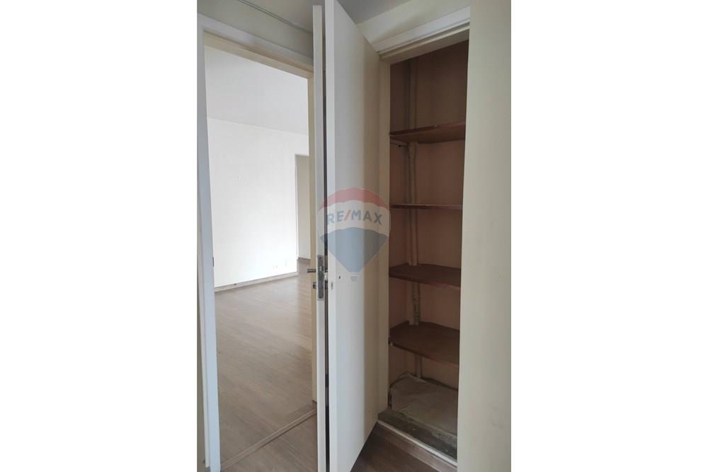 Apartamento - Alugar - São Paulo , São Paulo - Corredor (armário) (1).jpg - 601361052-96