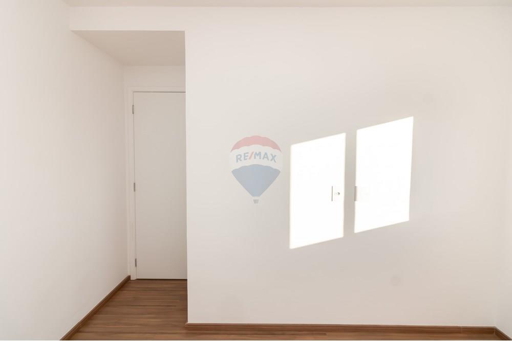 Apartamento à venda com 2 quartos, 44m² - Foto 21