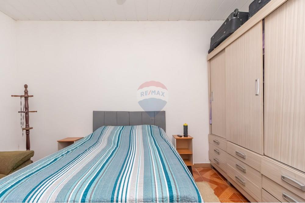 Casa à venda com 4 quartos, 160m² - Foto 14