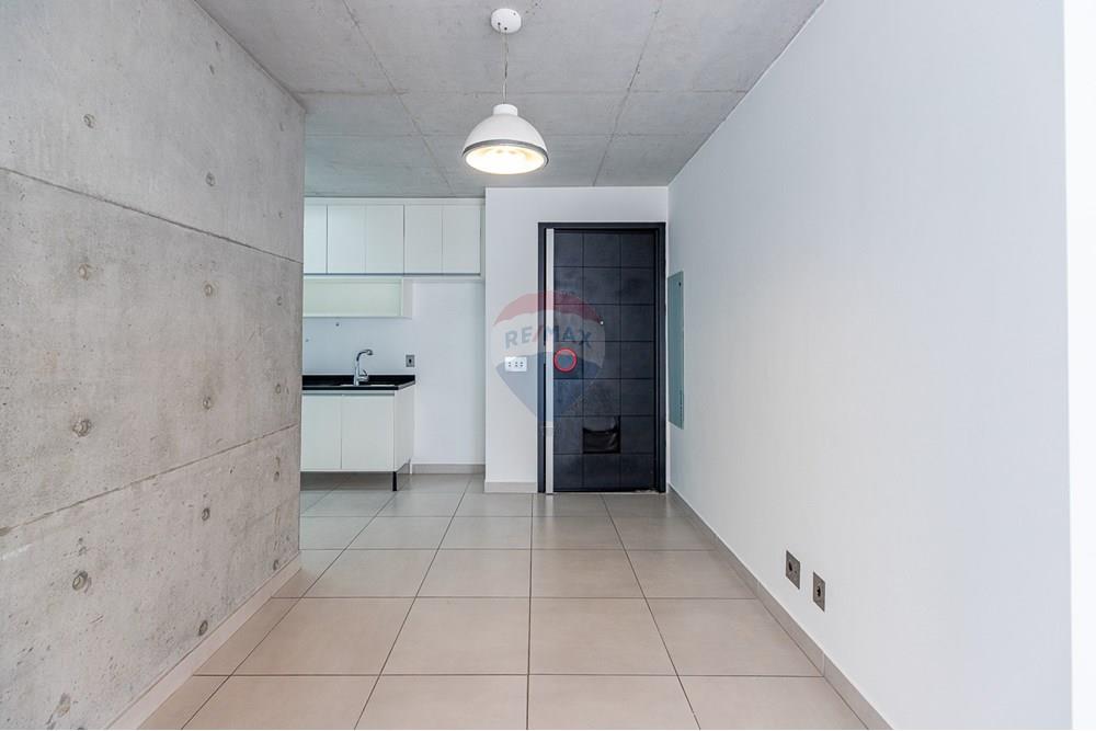 Apartamento à venda com 2 quartos, 70m² - Foto 6