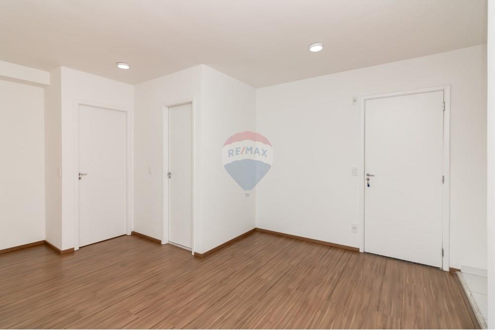 Apartamento à venda com 2 quartos, 44m² - Foto 4