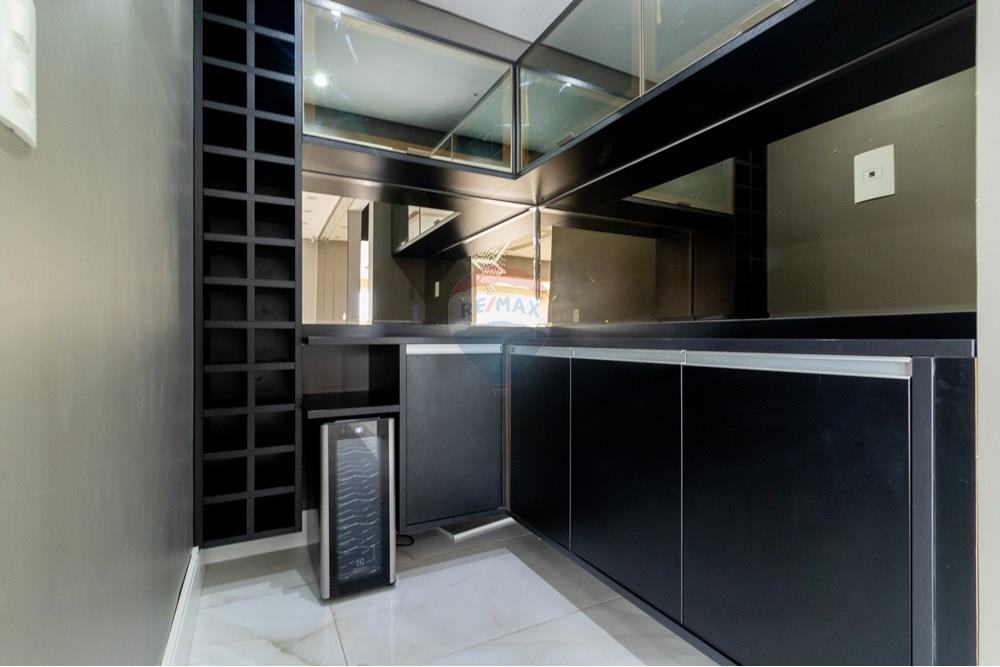 Apartamento à venda com 3 quartos, 171m² - Foto 17