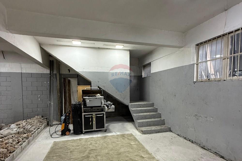 Galpão - Alugar - São Paulo , São Paulo - escada.jpeg - 602181030-2