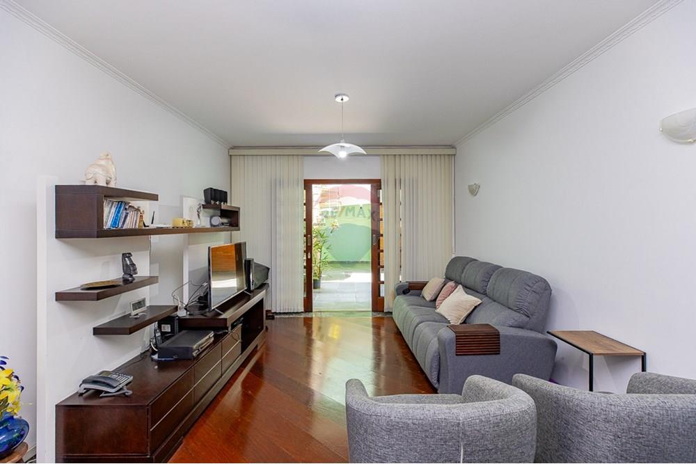 Sobrado, 3 quartos, 196 m² - Foto 2