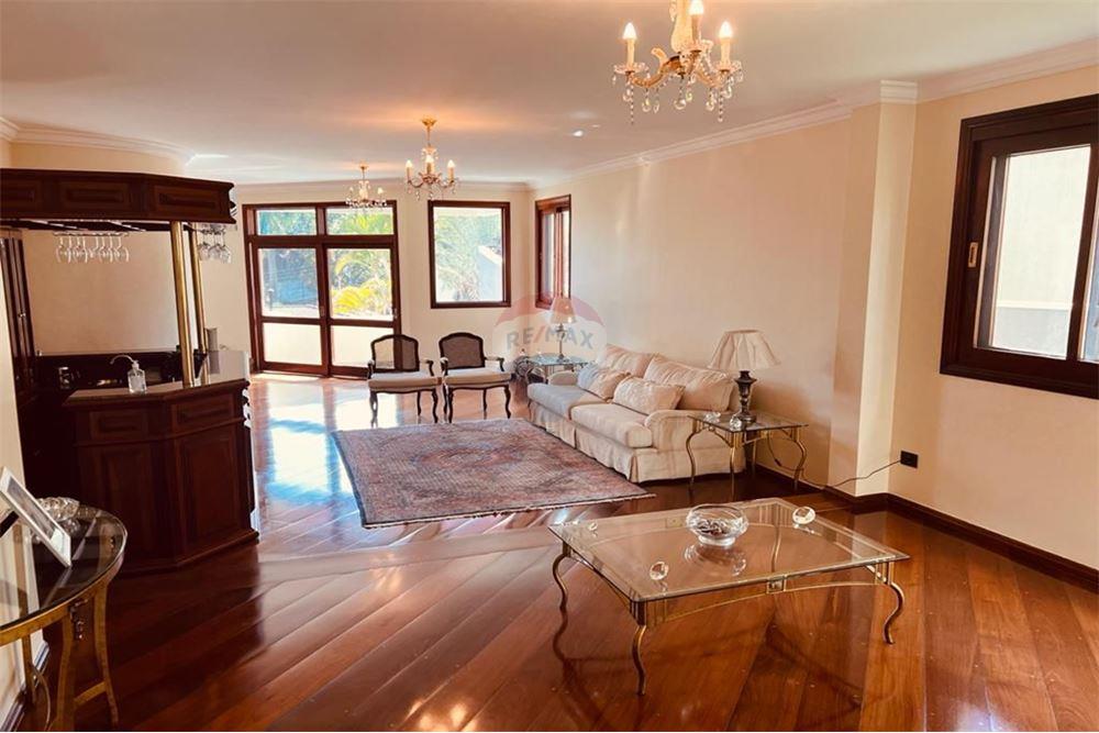 Casa para alugar com 4 quartos, 560m² - Foto 3