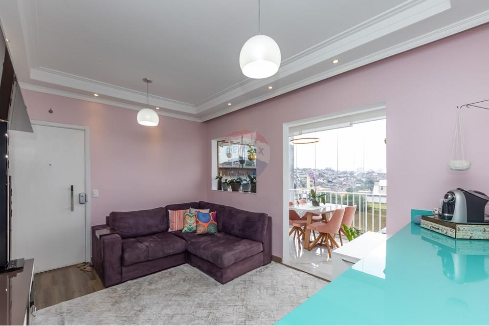 Apartamento à venda com 3 quartos, 78m² - Foto 2