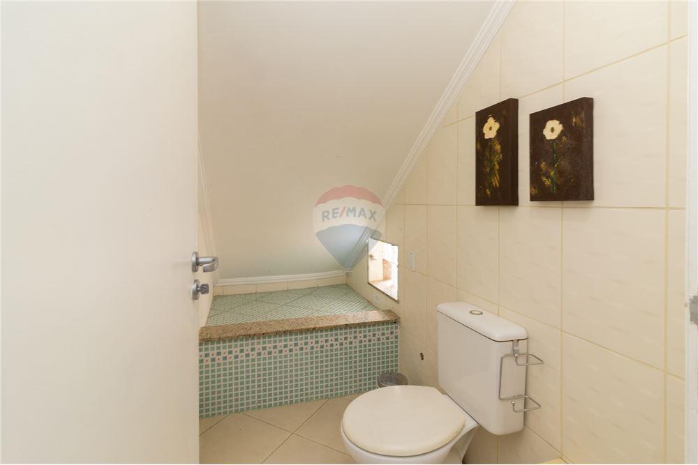 Casa, 3 quartos, 252 m² - Foto 32