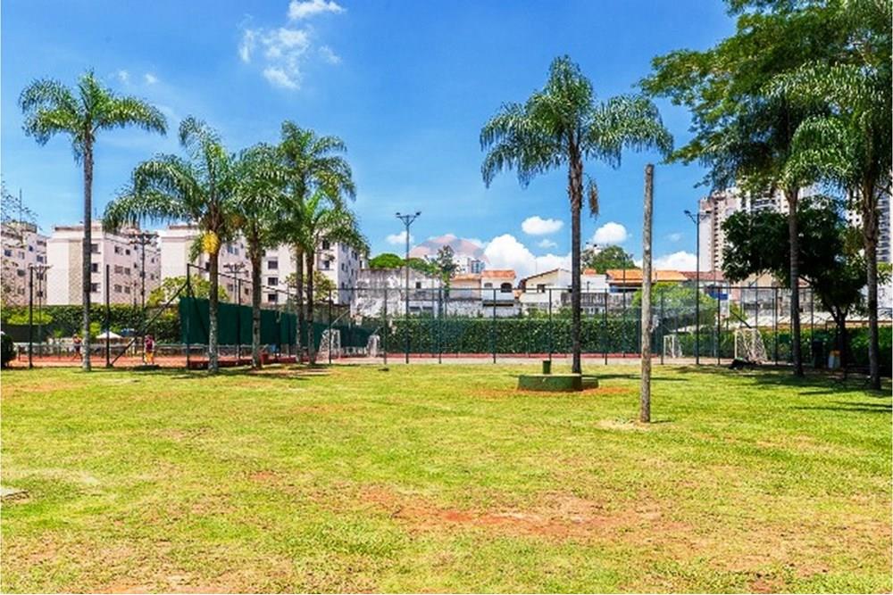 Apartamento - Venda - São Paulo , São Paulo - Gramado da quadra poliesportiva.jpg - 601301079-6