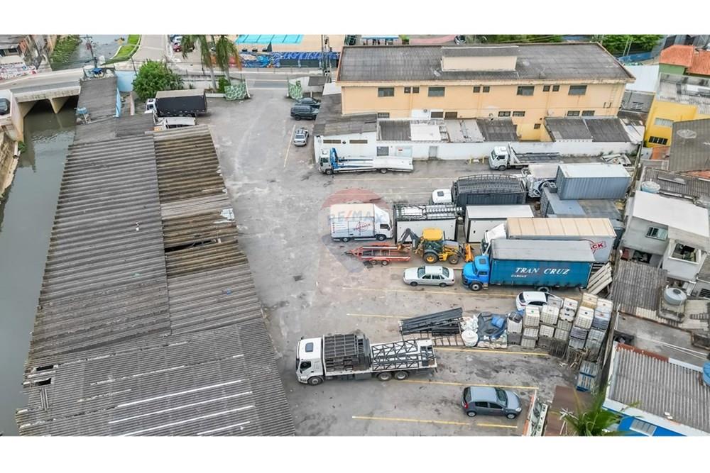 Loteamento e Condomínio, 3587 m² - Foto 27