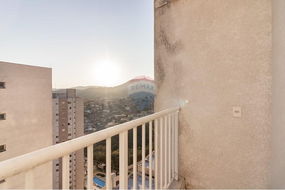 Apartamento à venda com 2 quartos, 44m² - Foto 10