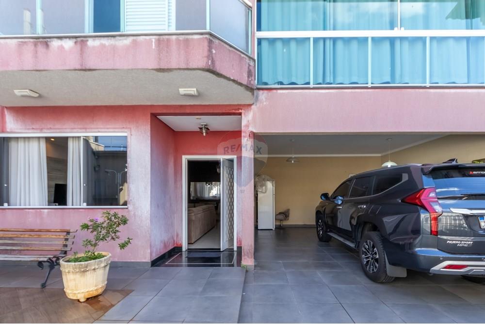 Sobrado à venda com 3 quartos, 485m² - Foto 45