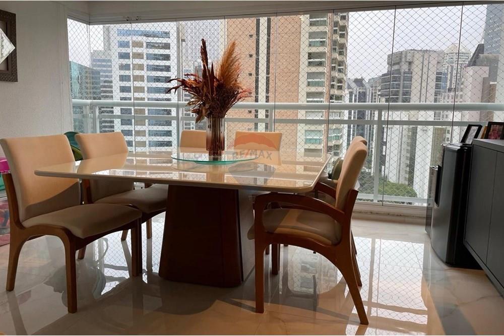 Apartamento para alugar com 2 quartos, 80m² - Foto 3