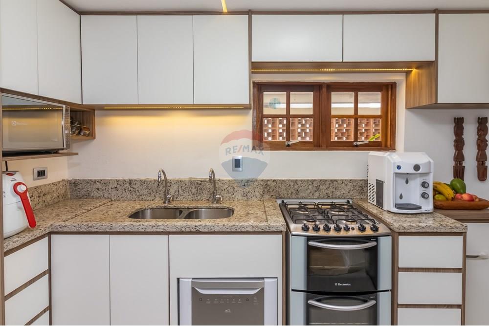 Casa, 4 quartos, 218 m² - Foto 13